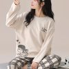 Women’S Stylish And Casual Pajama Set With Cartoon Patterns, Featuring A Round Neck, Long Sleeves, And Checkered Long Pants For Autumn And Winter. As Loungewear And Casual Wear, It Is Suitable For Outdoor Wear And Offers Comfort.