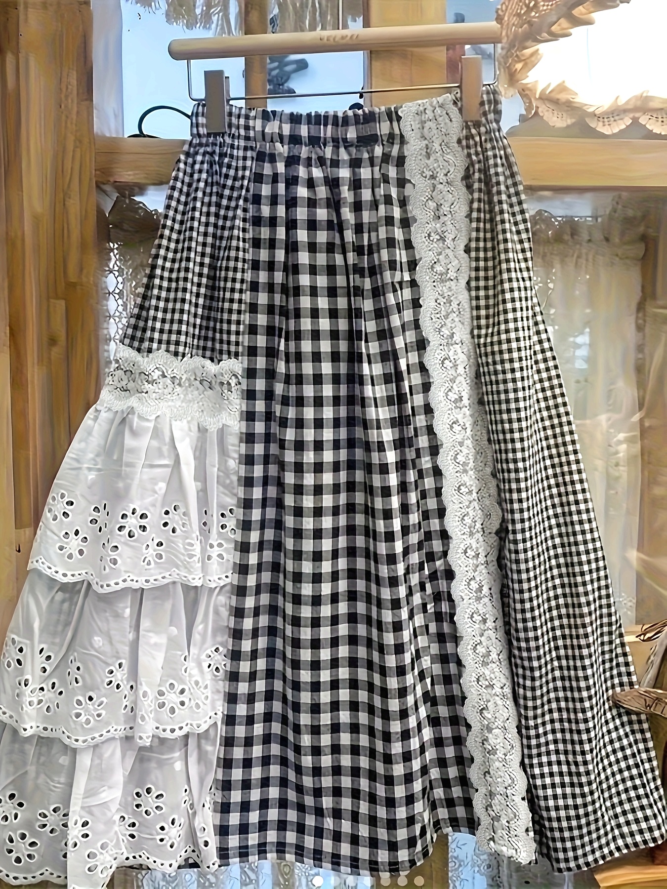 Elegant Plaid Skirt Asymmetrical Plaid Skirt | Elegant Sweet Lace Trim, Contrast Detail, Regular Fit, Flared Hem, Checkered Pattern, No Belt, Women's Fashion - Springu002FSummer Vacation Style