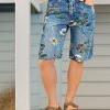 B501 Women’S Low-Rise Blue Floral Denim Shorts – Vintage Washed Y2K Boho Wide-Leg Mid-Length Non-Stretch Jeans, Loose Fit Casual Summer Shorts for Vacation & Daily Wear, Shorts Jeans, Bohemian Style, Breathable Fabric
