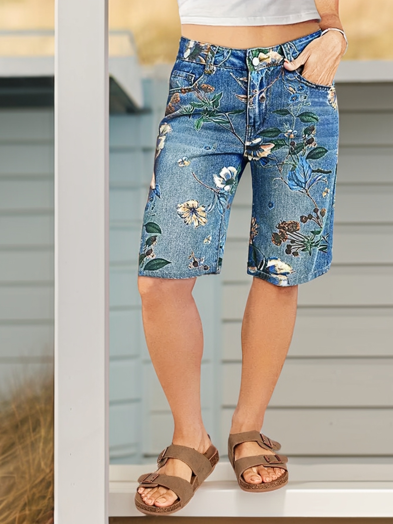 B501 Women'S Low-Rise Blue Floral Denim Shorts - Vintage Washed Y2K Boho Wide-Leg Mid-Length Non-Stretch Jeans, Loose Fit Casual Summer Shorts for Vacation & Daily Wear, Shorts Jeans, Bohemian Style, Breathable Fabric