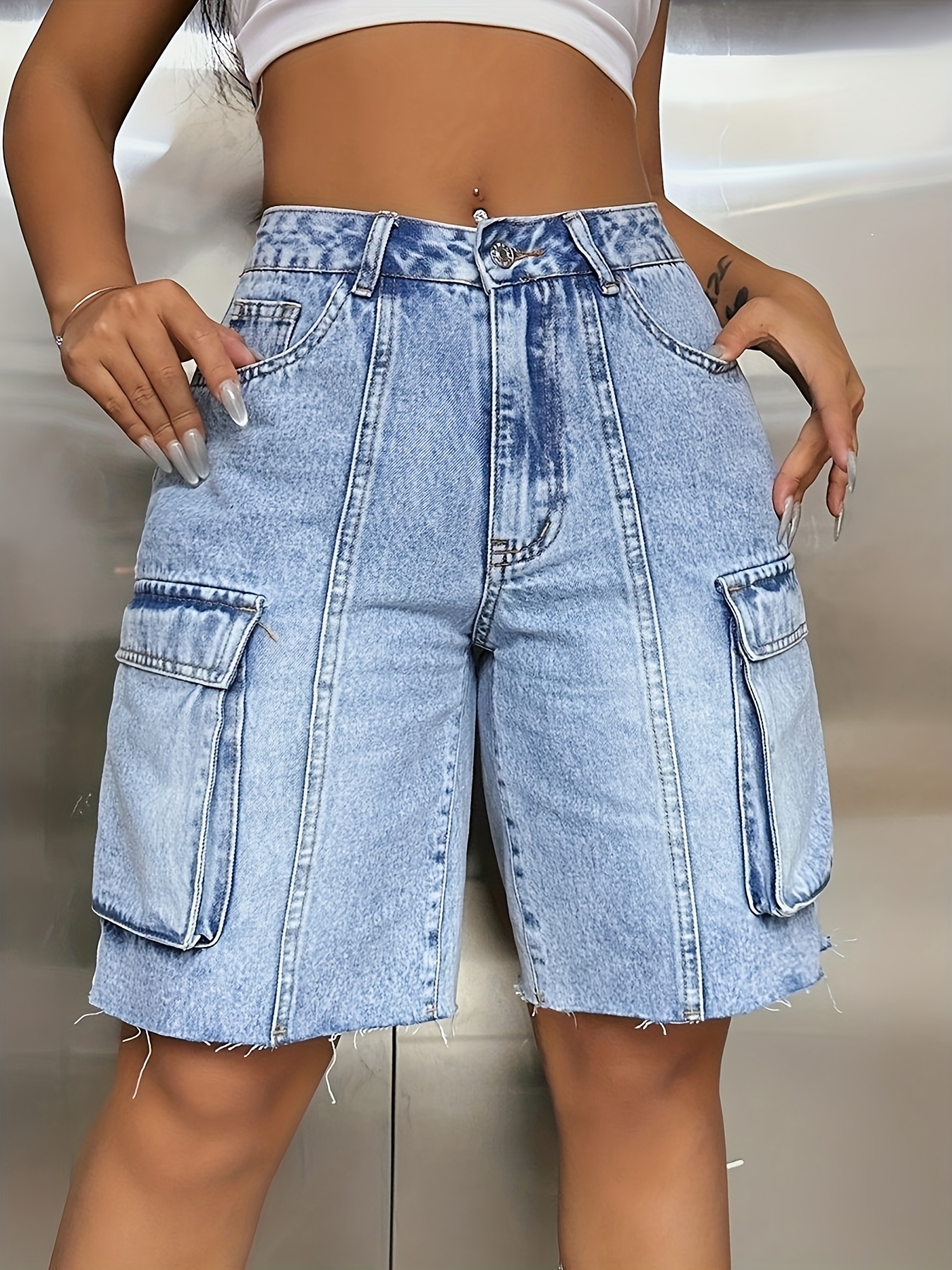 Women'S Light Blue High-Waisted Cargo Denim Shorts with Large Pockets - Casual Summer Style, Stretch Fabric, Regular Fit, Trendy and Versatile Look, Everyday Denim Shorts | Trendy Denim Shorts | Glossy Finish Shorts